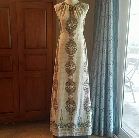 ⬇️ MM Couture dress, cut out open back yellow & green paisley maxi - Picture 4 of 16